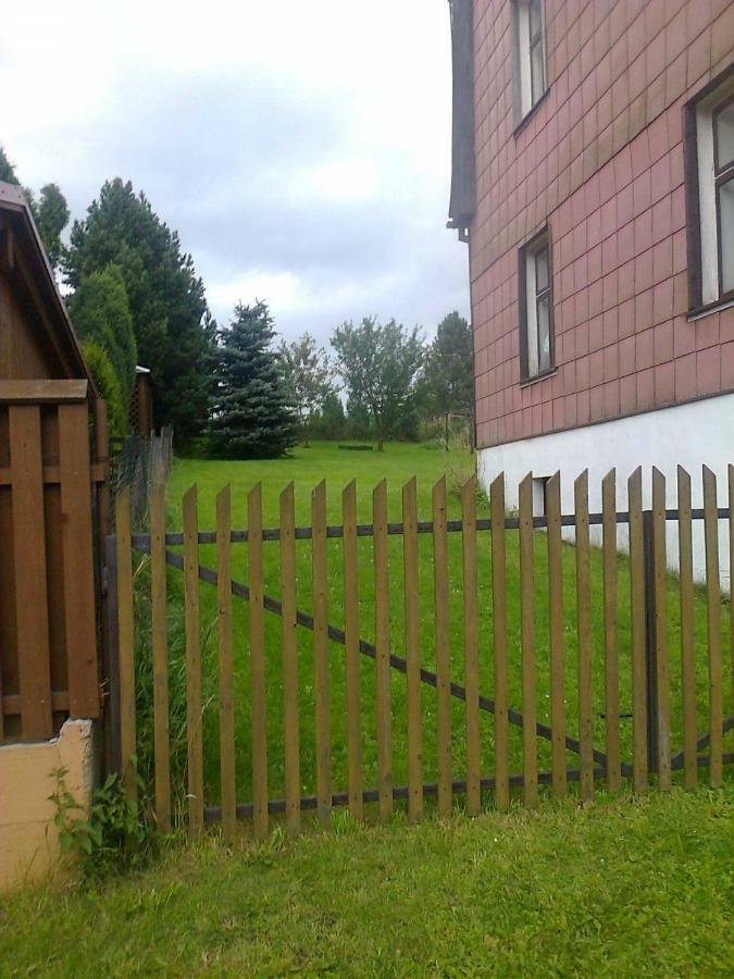 Apartmány U Kocoura pod Klínovcem Kovářská Exterior foto