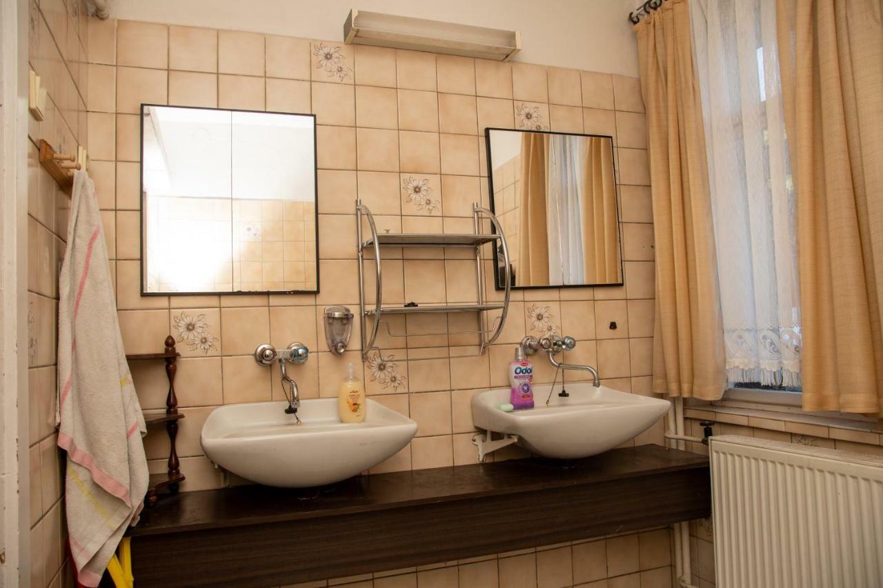 Apartmány U Kocoura pod Klínovcem Kovářská Exterior foto